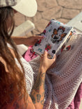 Load image into Gallery viewer, Funda para libros Frida y Catrinas™
